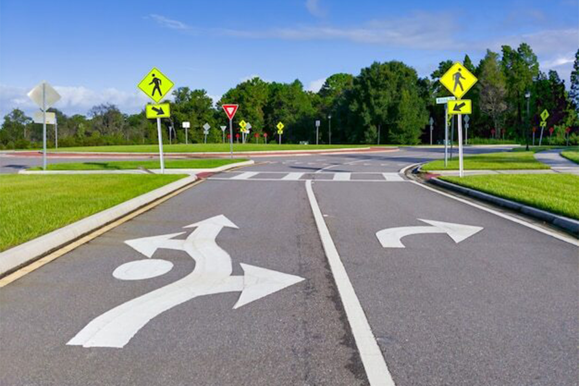 5 Signs Your Parking Lot Needs Professional Maintenance